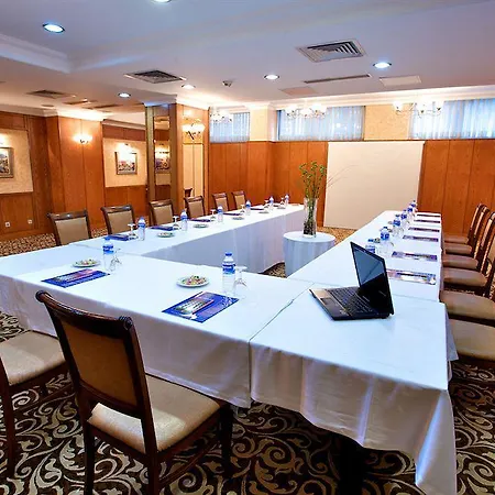 Grand Hilarium Otel