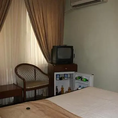 Otel Grand 3*