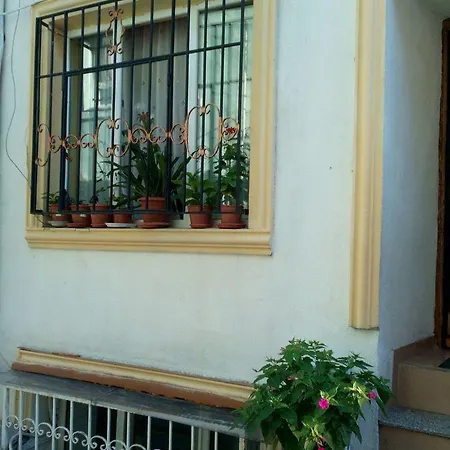 Hotel Bereket Traveler