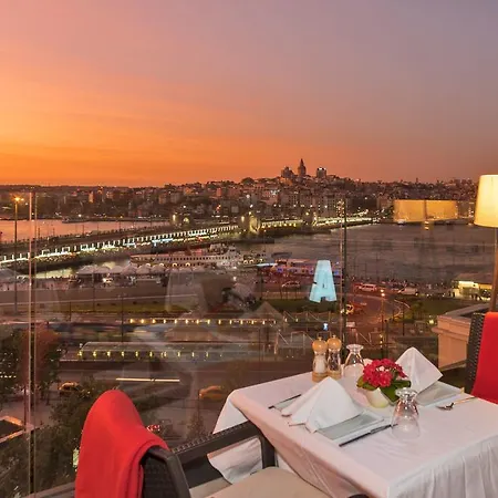 Alpek Hotel 3*