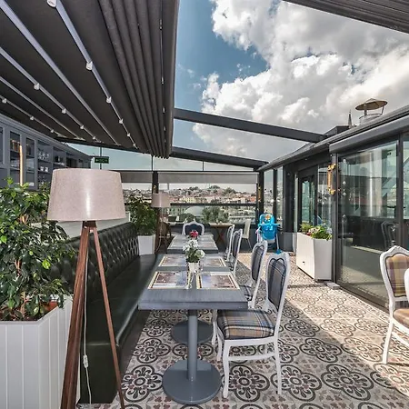 Alpek Hotel 3*