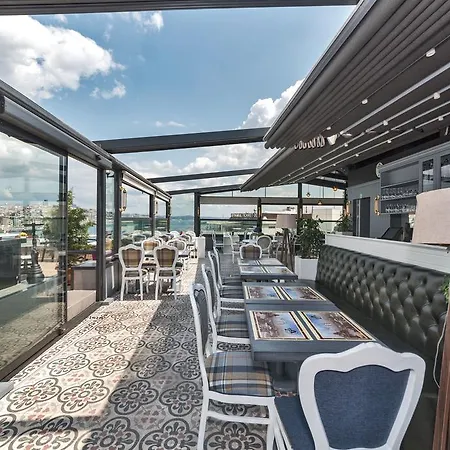 Hotel Alpek 3*