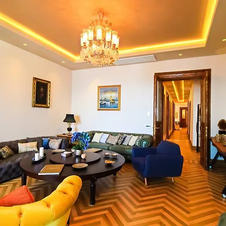 Maroon Apartment Istanbul