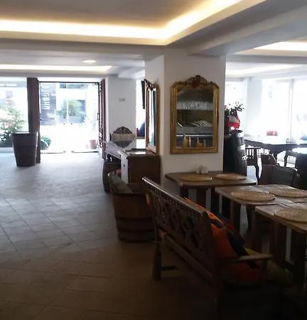Semsan Hotel 3*