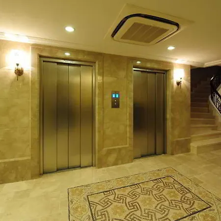Emporium Hotel