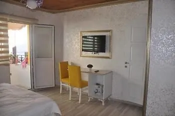 Begonia Hotell 3*