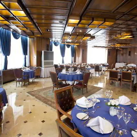 Fuar Hotel 3*