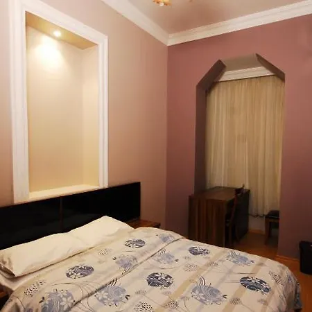 Subrosa Hotel 3*