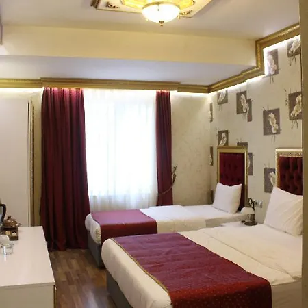 Hotel Marmara Deluxe 4*