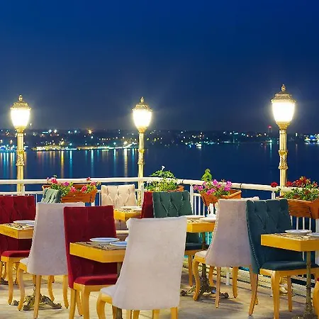 Emirhan Palace 3*