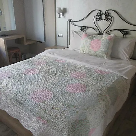 Ragip Pasha Apart Otel
