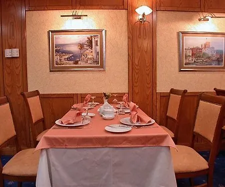 Otel Grand Hilarium 4*
