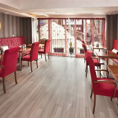 Hotel Nanda