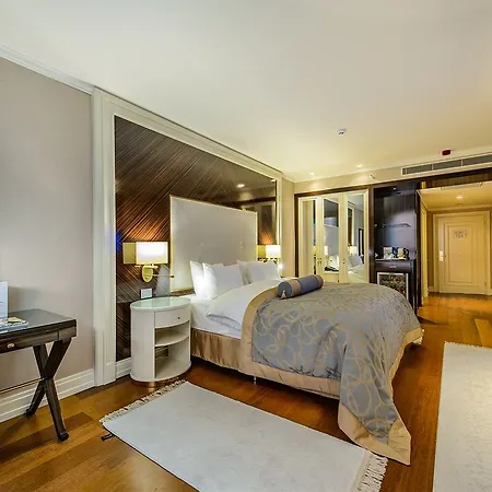 Elite World Florya Отель 5*