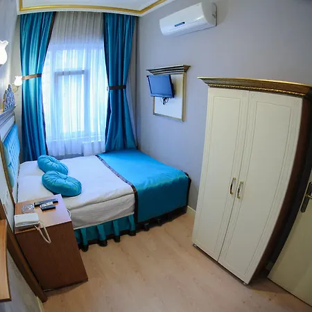 Hurriyet Szálloda 2*