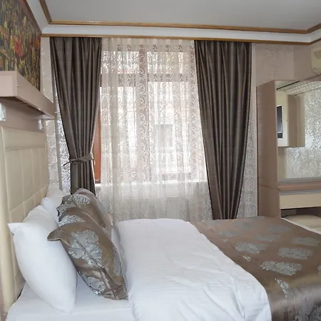 Oceans 7 Hotel