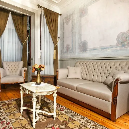 Troya Balat Hotel 3*