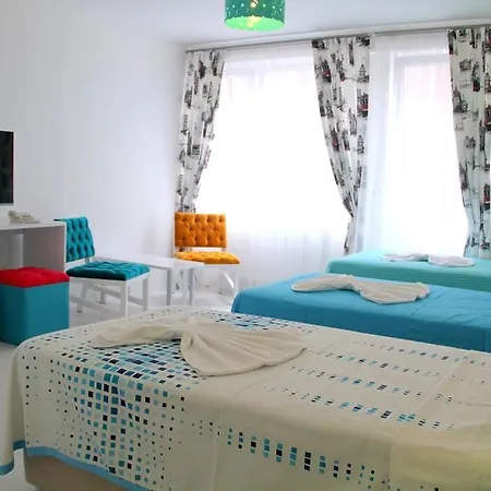 Yazar Hotel