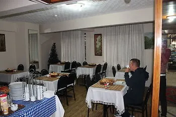 Paris & Otel 2*