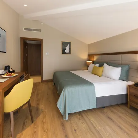 Endless Art Hotel-special Category Hotel 2*