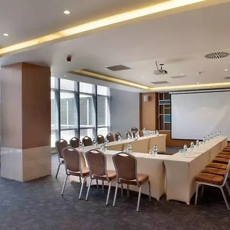 Hotel Isg Sabiha Goekcen Airport 4*