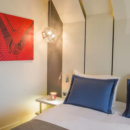 Maroon Pera Hotel 3*