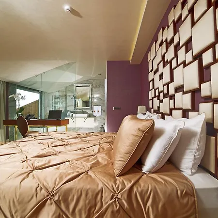 Taba Luxury And Hotel