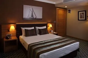 Tuzla Town Hotel 3*