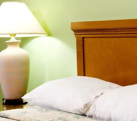 Hotel Golden Hill 4*