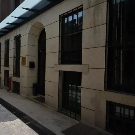 Uenver Galata Aparthotel 2*