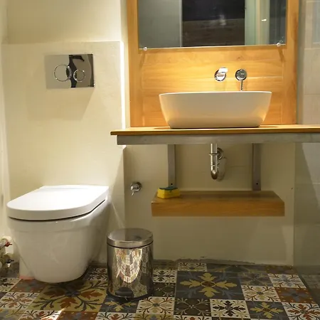 Uenver Galata Aparthotel 2*
