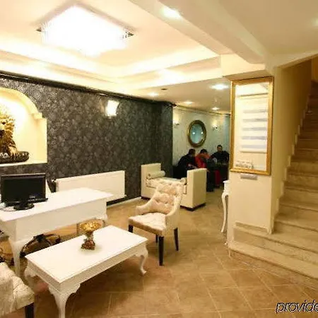 Otel Arach Harbiye