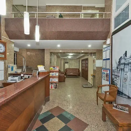 Hotel Metro 3*