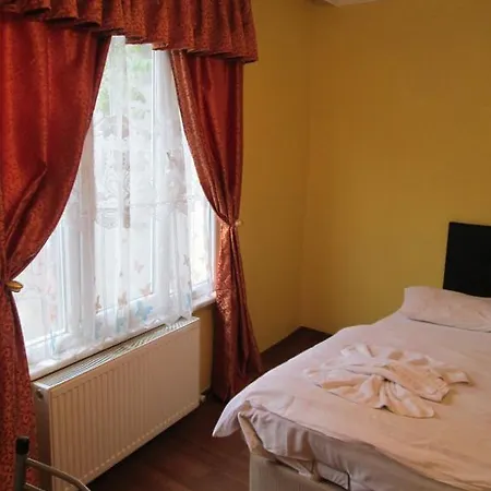 Hotel Bereket Traveler 3*