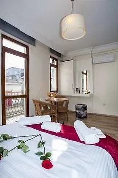 Detay Taksim Istanbul