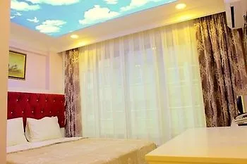 Hotel Hotelium 2 *