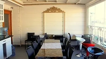 Hotelium 2 Hotel