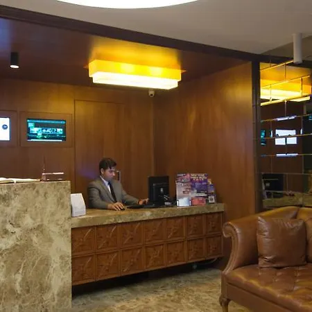 Gk Regency Hotel de apartamente