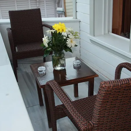 Jasmine & Boutique Aparthotel 2*