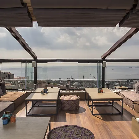 Mina - Special Category 4* Istambul