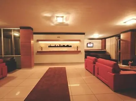 Hotel Lounge 2*