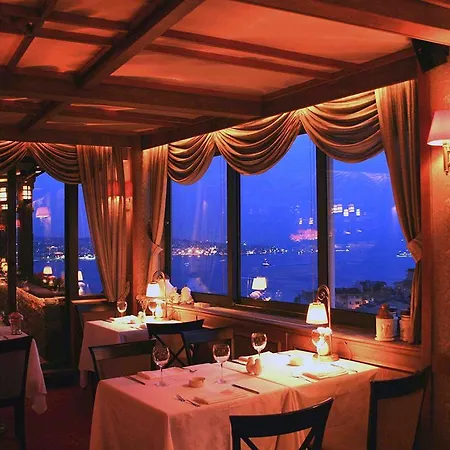 Hotel La Maison 3*