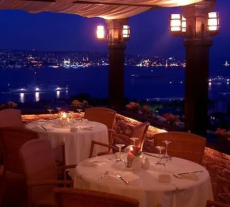 Hotel La Maison 3*