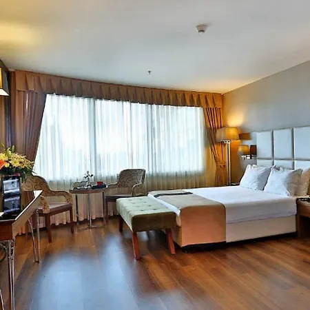 Hotel Park By Radisson Kavacik 4*