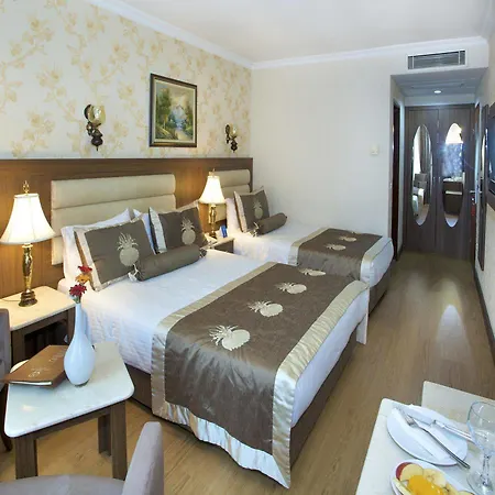 Otel Grand Hilarium 4*