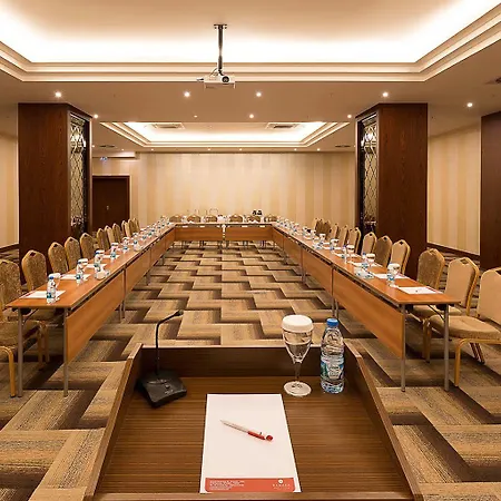 Hotel Ramada By Wyndham Alibeykoy 4*