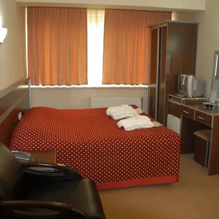 Grand Lion Hotel 3*