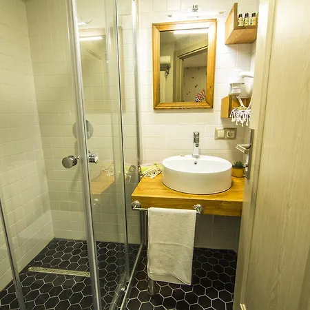 Hotel Kuzen (adults Only) Estambul