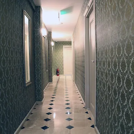 Kuzen (adults Only) 3* Estambul