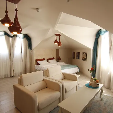 Zin D Cekmekoey Apartahotel 2*